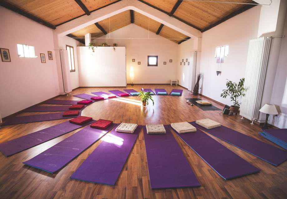 Centro Olistico Il Risveglio - Caratteristiche - Spazi yoga